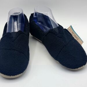 TOMS Men's Black Slip-On Shoes Size 9.5. #1434